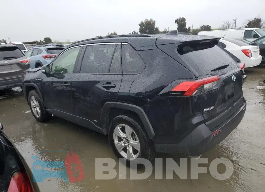 JTMRWRFV3MD101237 Photo# 2