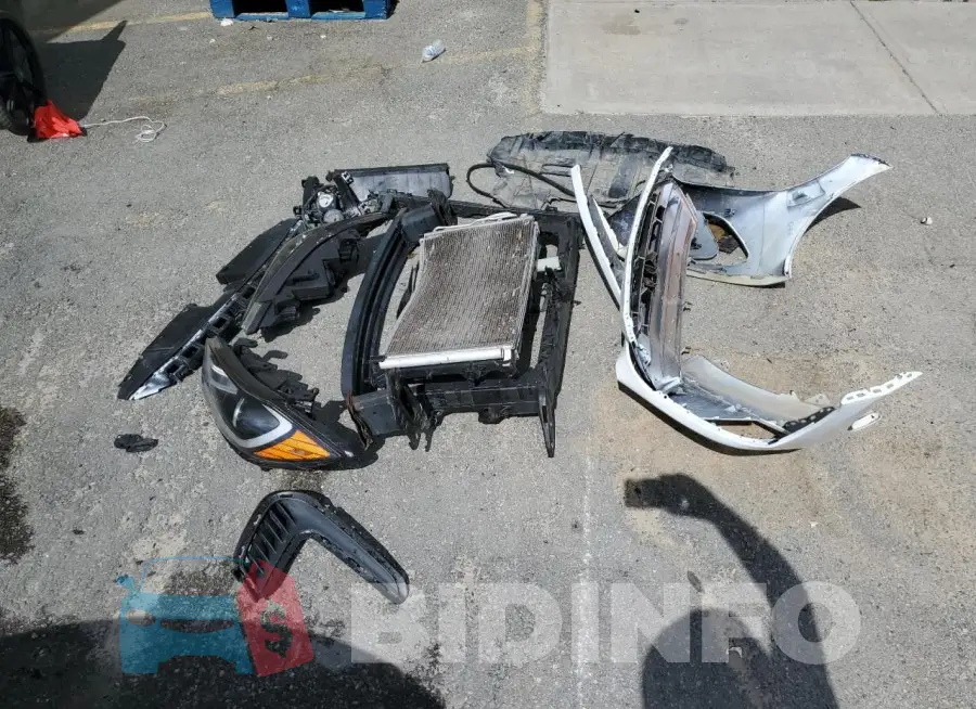 5NPD84LF1HH049188 Photo# 12