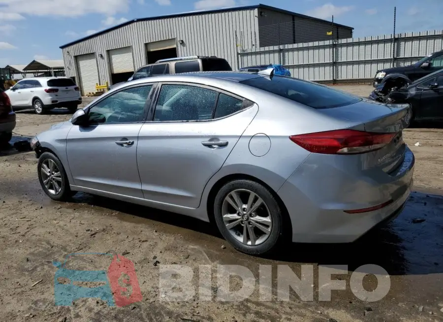 5NPD84LF2HH137165 Photo# 2