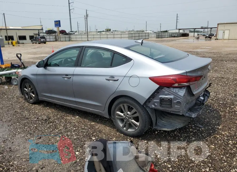 5NPD84LF9HH106902 Photo# 2