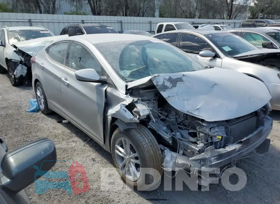 5NPDH4AE8GH738413 Photo# 4
