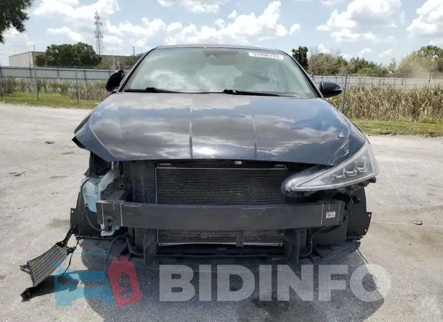 KMHD84LF0LU944195 Photo# 5