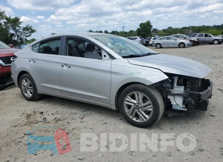KMHD84LF2LU016243 Photo# 4