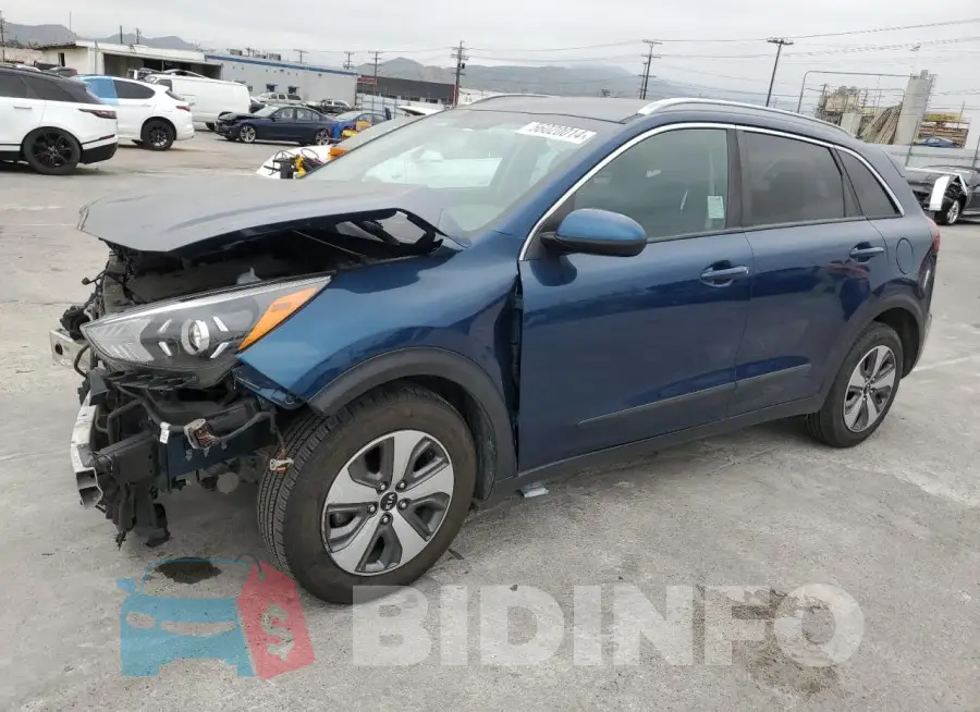 KNDCB3LC6L5369693 Photo# 1
