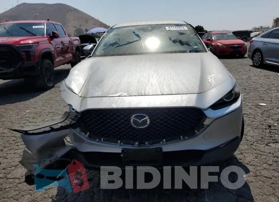 3MVDMABLXMM235607 Photo# 5