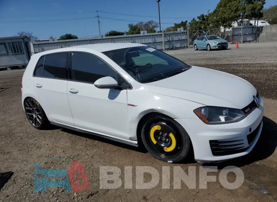 3VW5T7AUXHM028997 Photo# 4