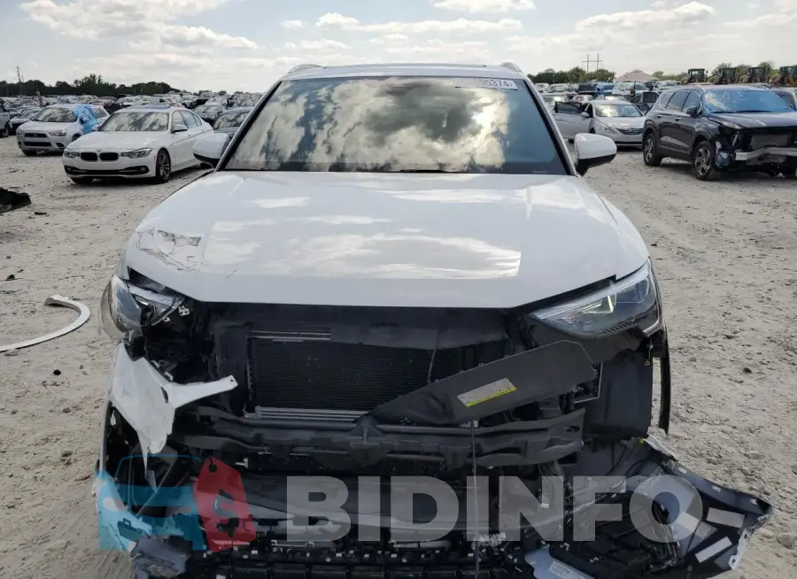 WA1DECF37M1021184 Photo# 5