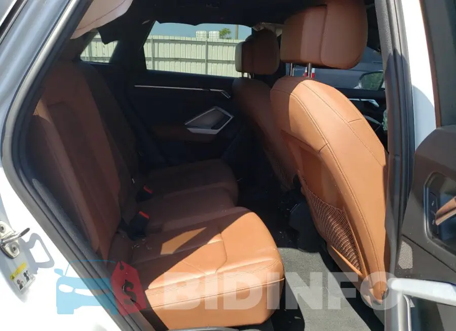 WA1EECF3XM1031910 Photo# 11