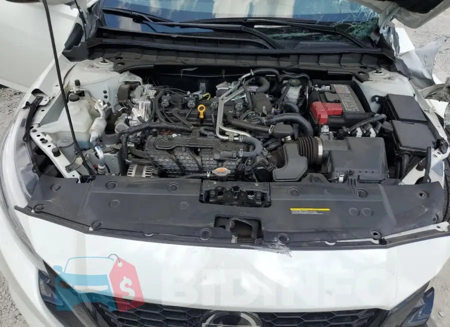 1N4BL4CW3NN378787 Photo# 11
