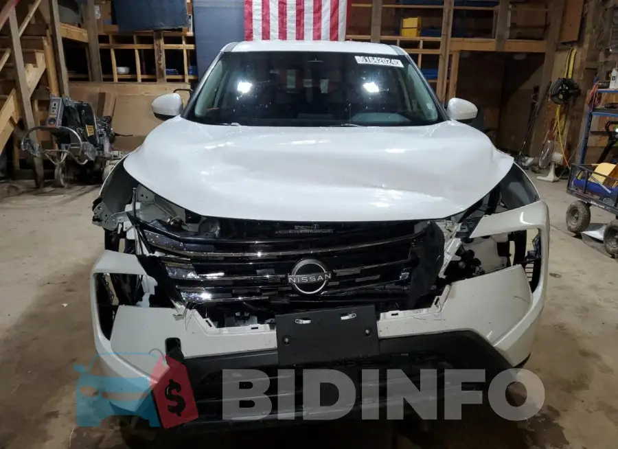 5N1BT3BA8RC677411 Photo# 5