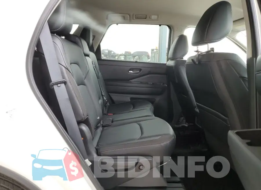 5N1DR3CA8PC242150 Photo# 11