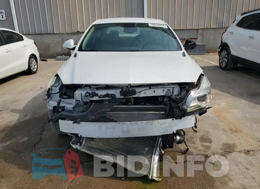 2G4GS5GX4G9208824 Photo# 5