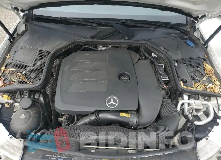 55SWF8DB2KU305103 Photo# 11