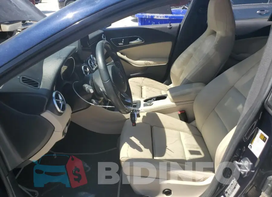 WDDSJ4EB9JN694267 Photo# 7