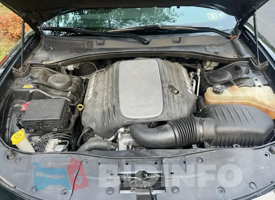 2C3CDXCT9FH885940 Photo# 7