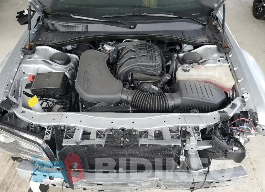 2C3CCABG9PH641114 Photo# 11