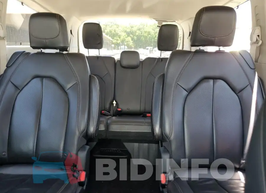 2C4RC1BGXLR280664 Photo# 10