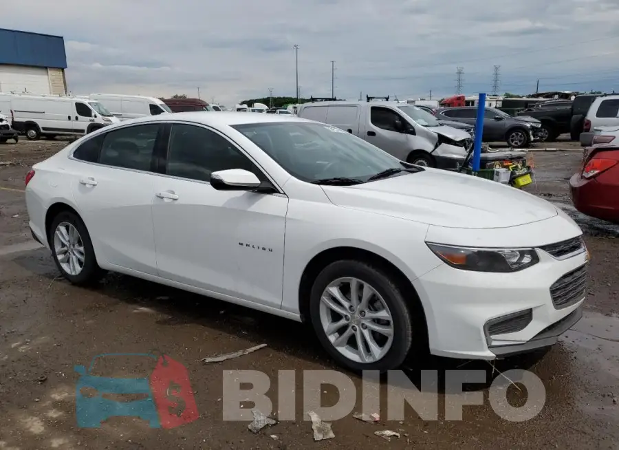 1G1ZD5ST7JF271807 Photo# 4