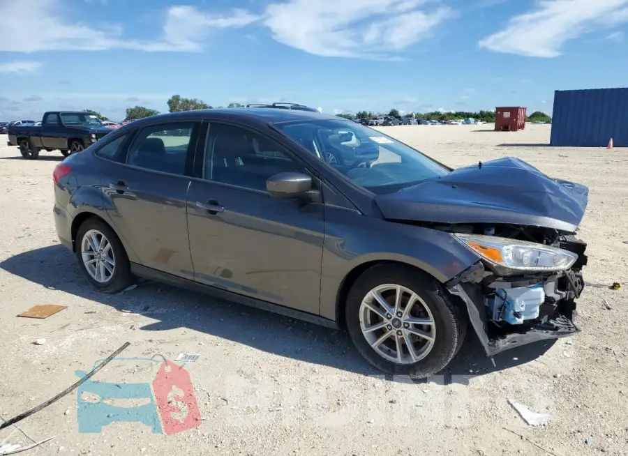 1FADP3F22JL299939 Photo# 4