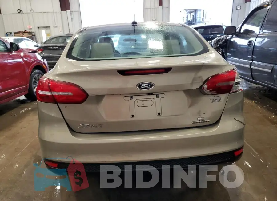 1FADP3F23GL309404 Photo# 6