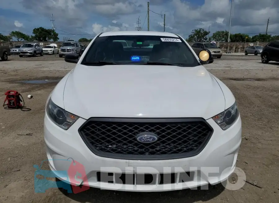 1FAHP2L89JG114864 Photo# 5