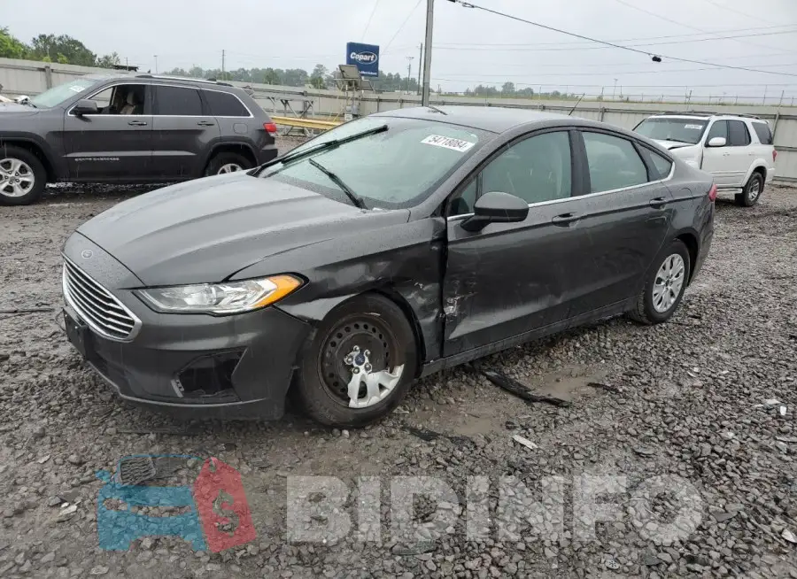 3FA6P0G72KR194712 Photo# 1