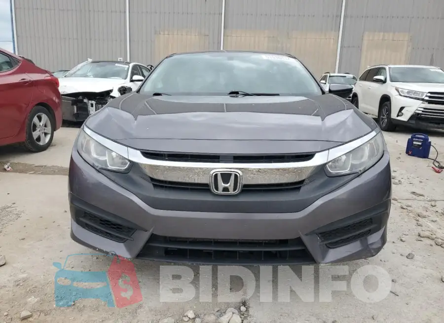 19XFC2F50HE035964 Photo# 5