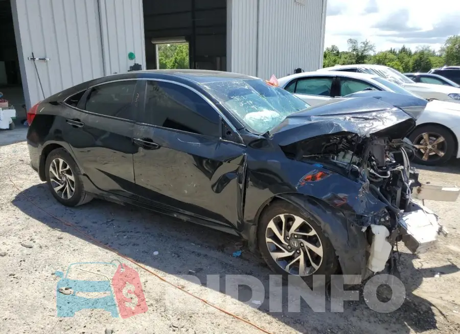 19XFC2F79HE067829 Photo# 4