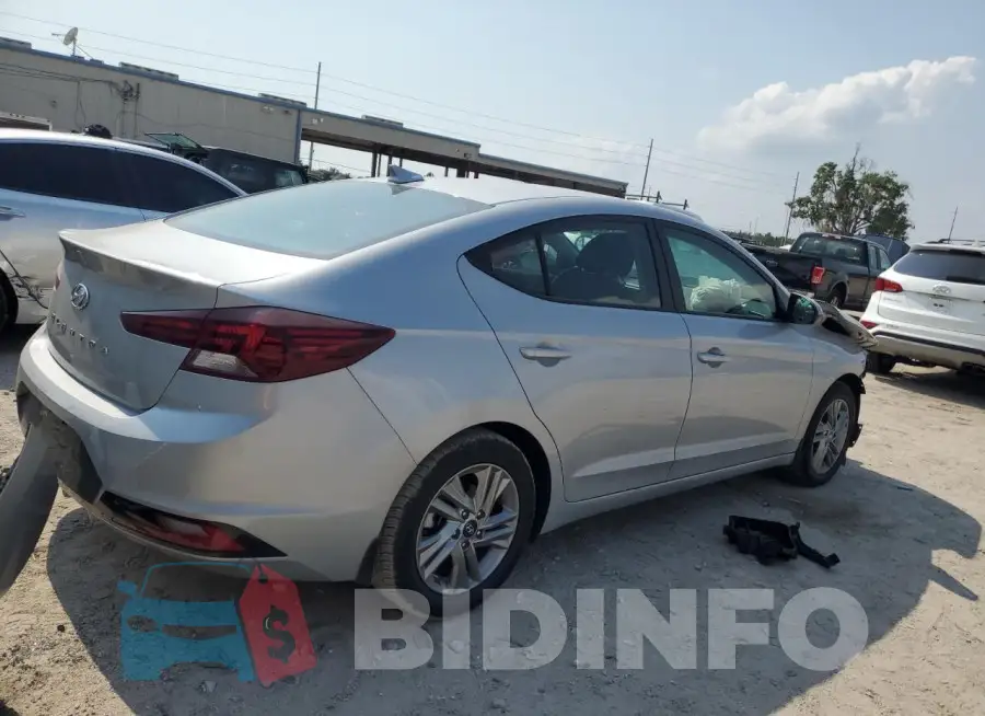 KMHD84LF3LU105562 Photo# 3