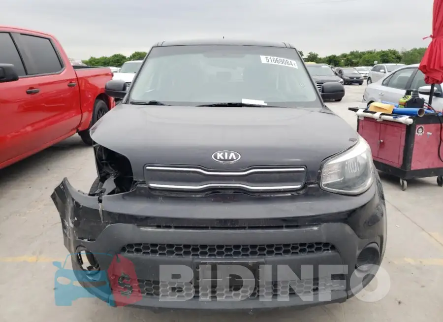 KNDJN2A2XH7429084 Photo# 5
