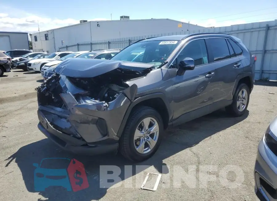 2T3P1RFV8NW260054 Photo# 1