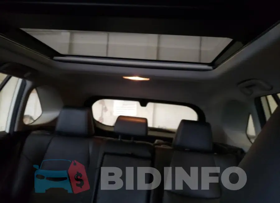 4T3D6RFV1MU018614 Photo# 10