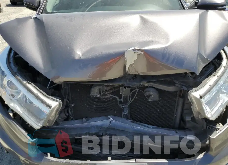 5TDJKRFH5GS353373 Photo# 12