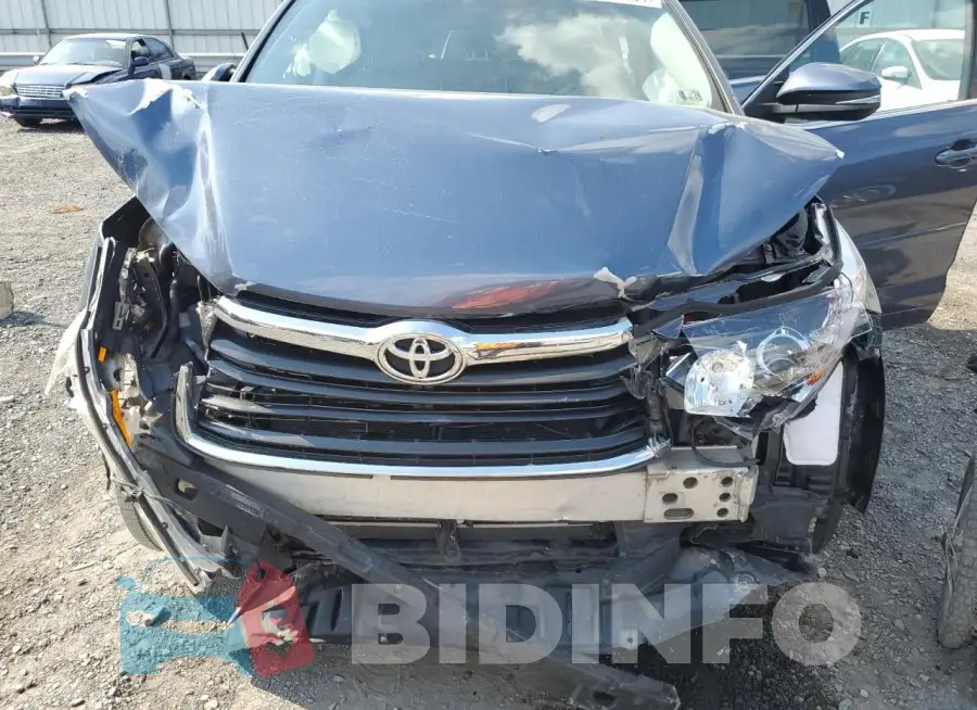 5TDJKRFH6GS330832 Photo# 12