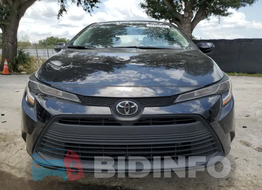 5YFB4MDE8RP117354 Photo# 5