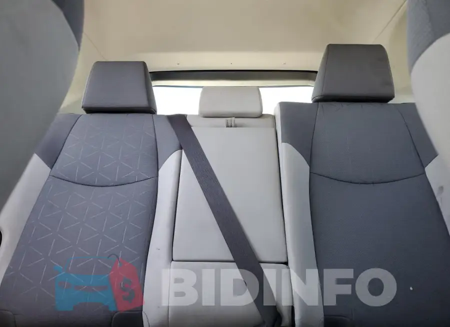 JTMP1RFV3KD031211 Photo# 10