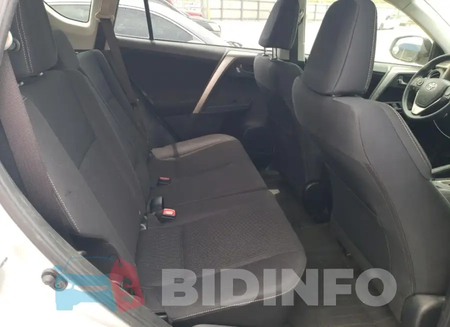 JTMRFREV8FD161664 Photo# 11