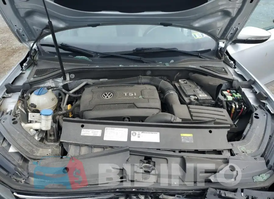 1VWDT7A32HC044261 Photo# 11