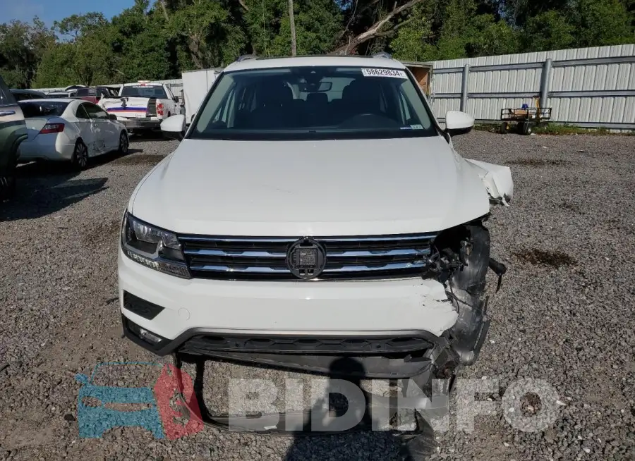 3VV3B7AX4LM140714 Photo# 5