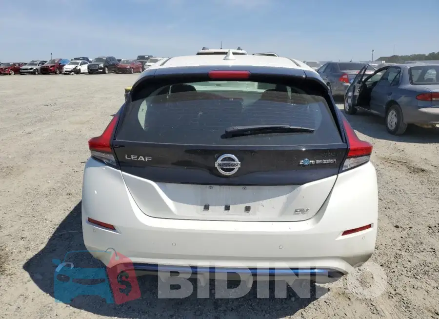 1N4AZ1CV9NC562773 Photo# 6