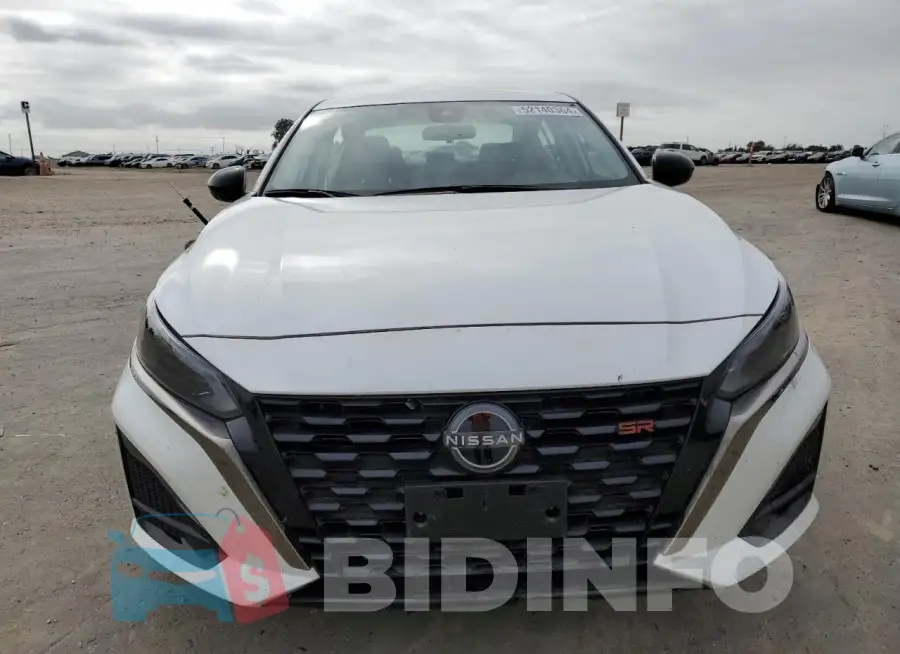 1N4BL4CW2RN324418 Photo# 5