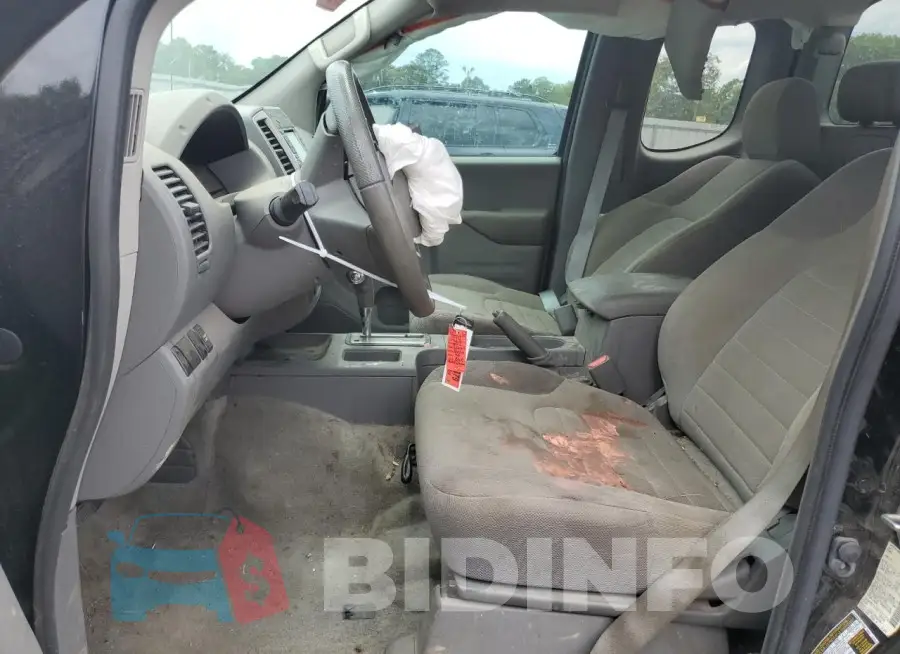 1N6BD0CT0JN722573 Photo# 7