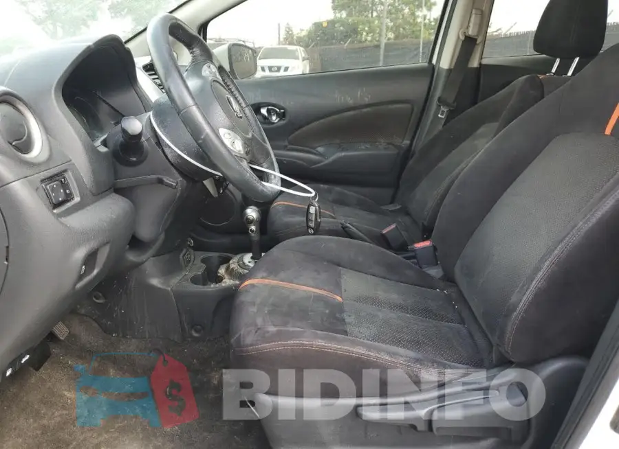 3N1CE2CP2JL362051 Photo# 7