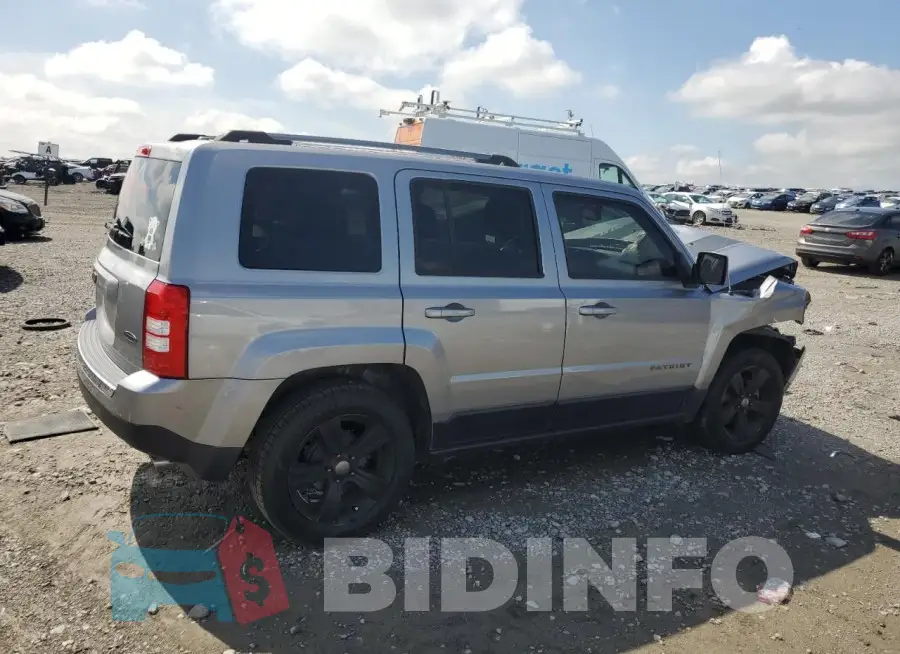 1C4NJPBA7GD642333 Photo# 3