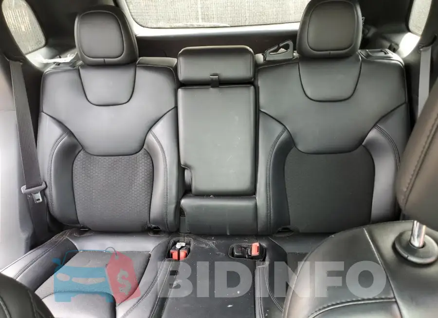 1C4PJLLB8LD592433 Photo# 10