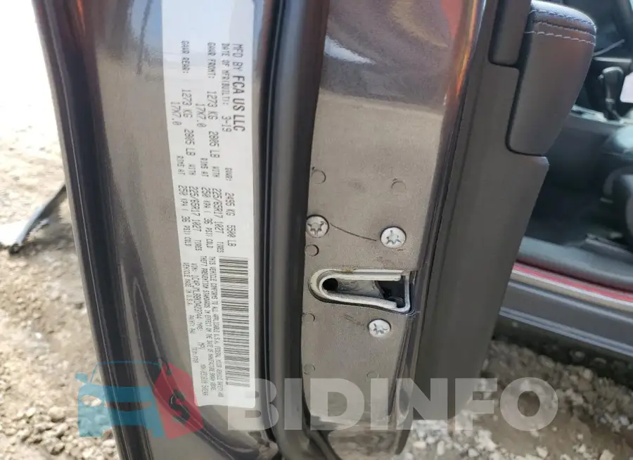 1C4PJMLB8KD423744 Photo# 14