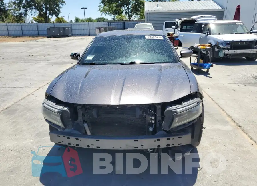 2C3CDXBG1FH790597 Photo# 5
