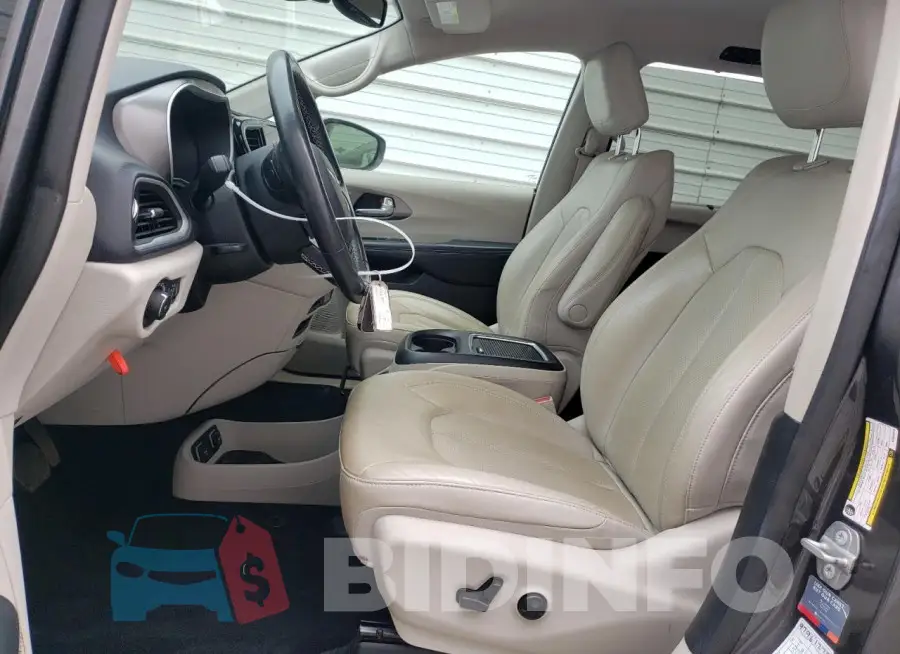 2C4RC1BGXMR604570 Photo# 7