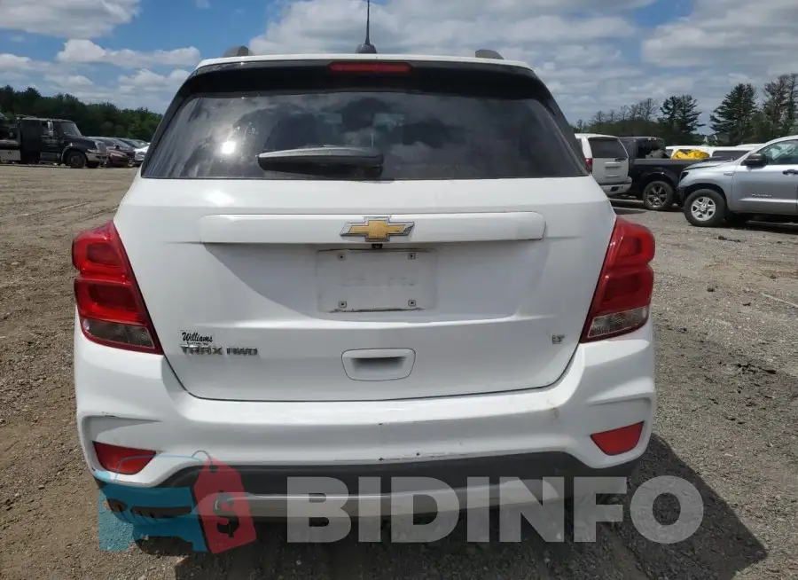 KL7CJPSB8JB672733 Photo# 6