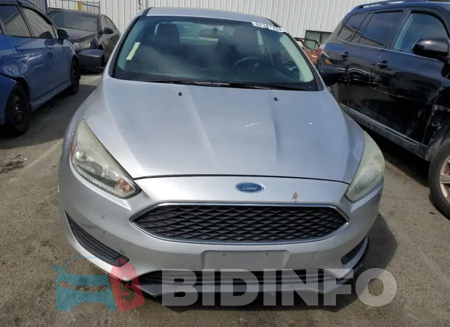 1FADP3E22FL326131 Photo# 5